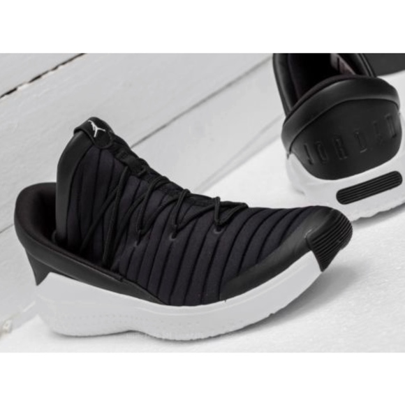 jordan flight luxe price